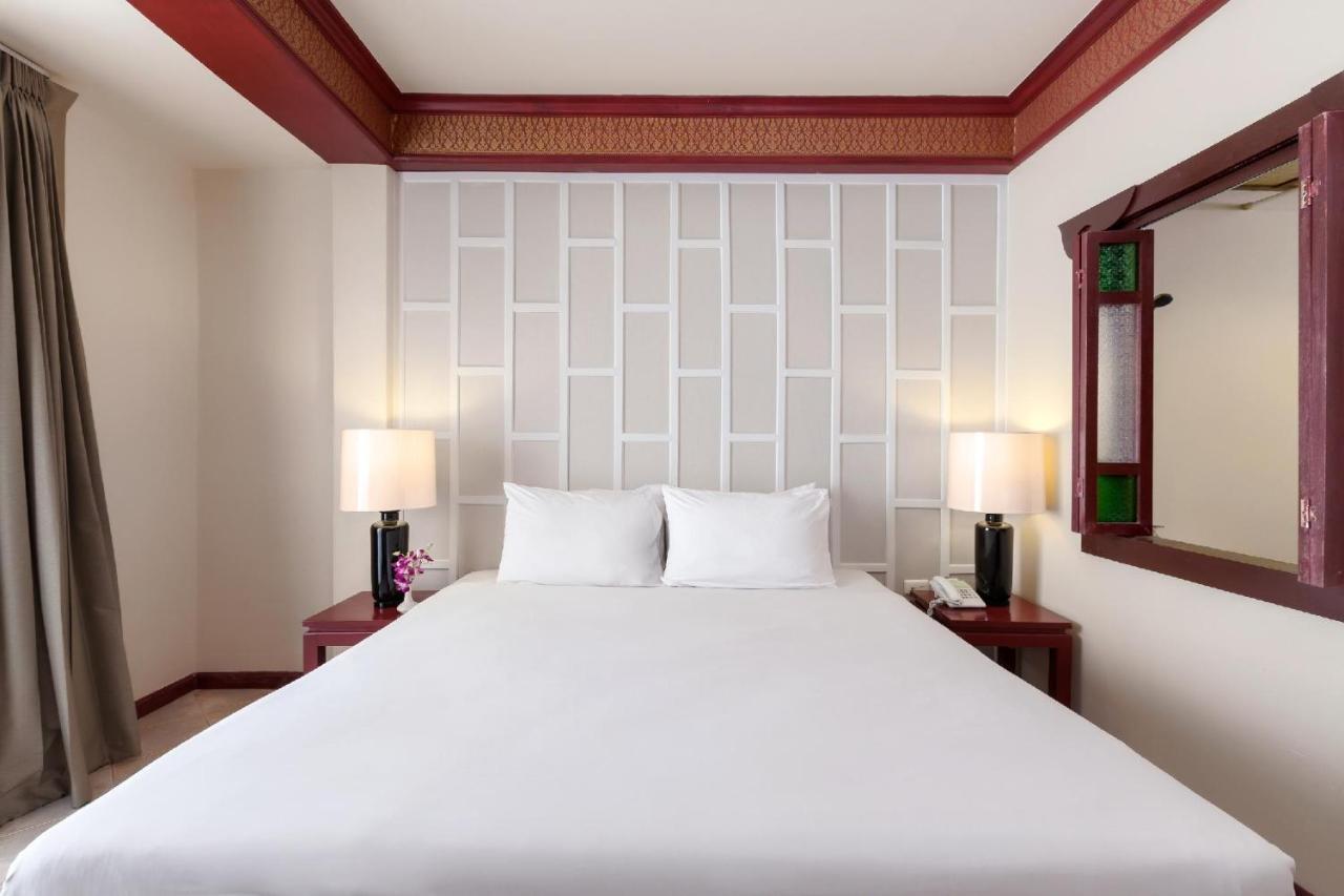 The Top Patong Resort. Экстерьер фото