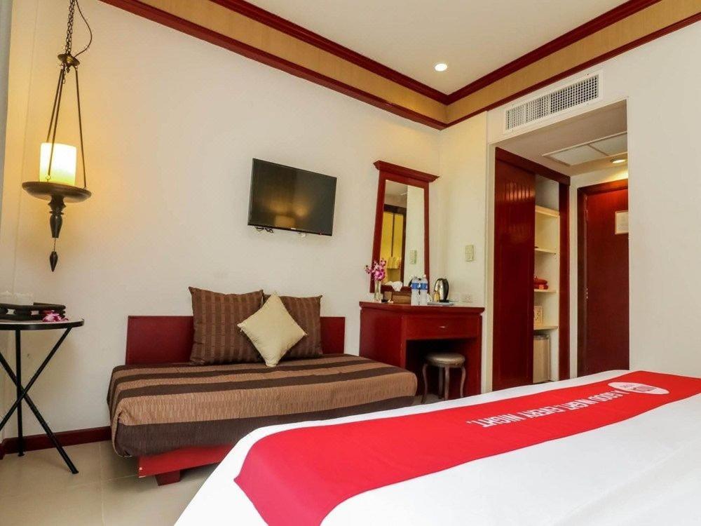 The Top Patong Resort. Экстерьер фото